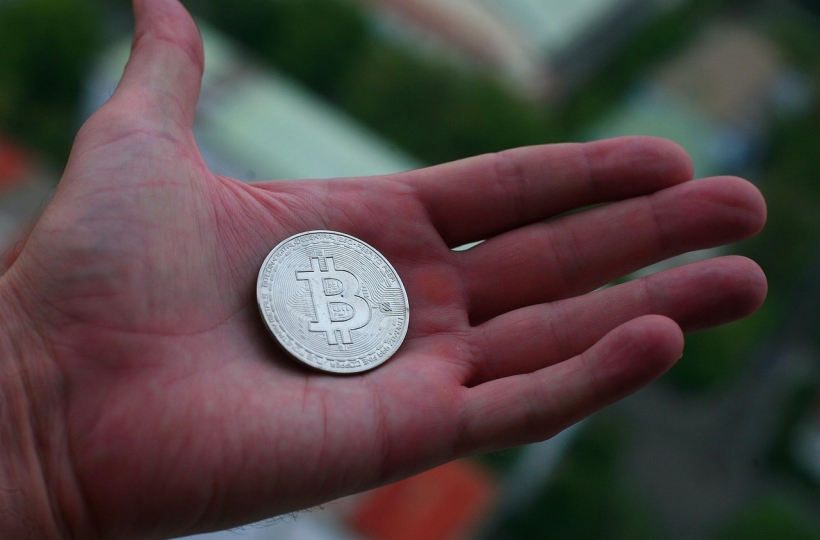 欧义交易所官方入口启动EURC稳定币交易对!首日交易量突破500万欧元