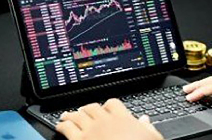OKX官网首页更新：上线Coinbase支持的USDC基础交易对，24小时交易量突破5亿美元