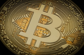 欧易APP全球下载量突破1亿！新版本率先集成zkSync Era